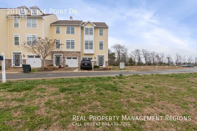 Building Photo - 201 Monroe Point Dr