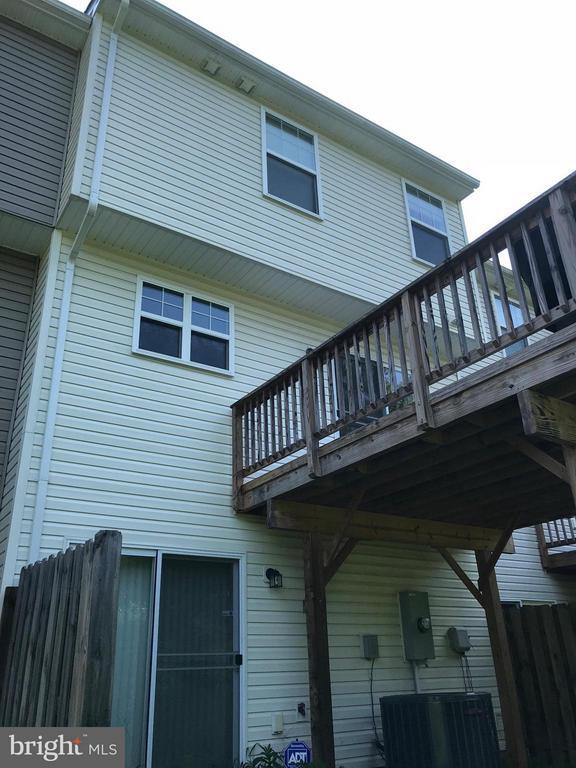 Building Photo - 2340 Silver Fox Way