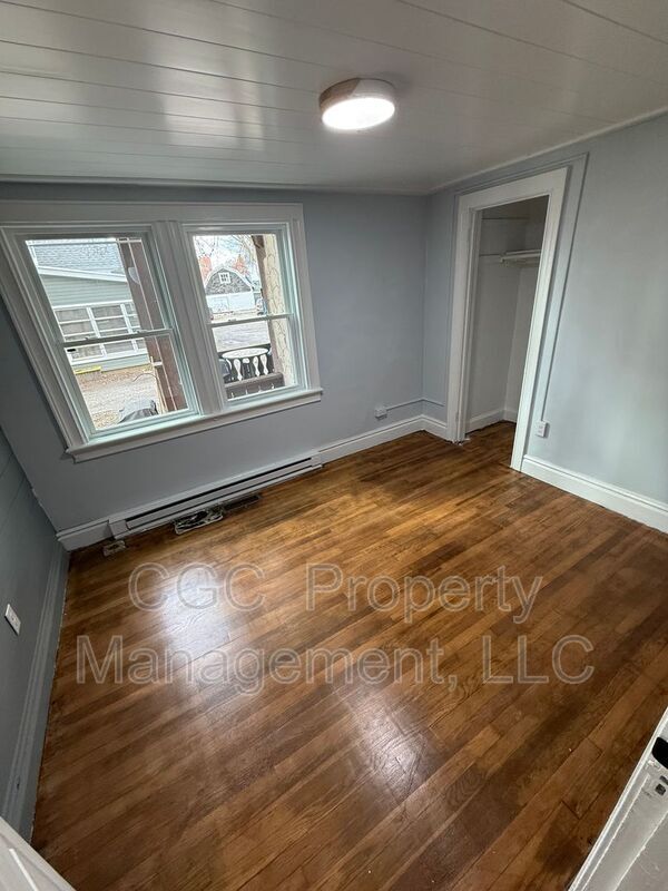 Building Photo - 32-34-34 Clinton Ave