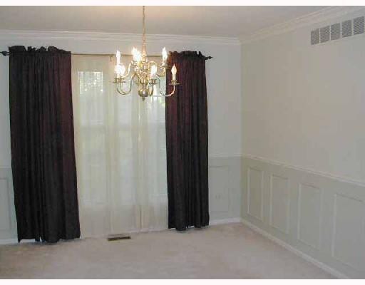 Building Photo - 1424 Dicken Dr