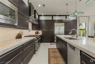 Building Photo - 11695 Royal Tee Cir