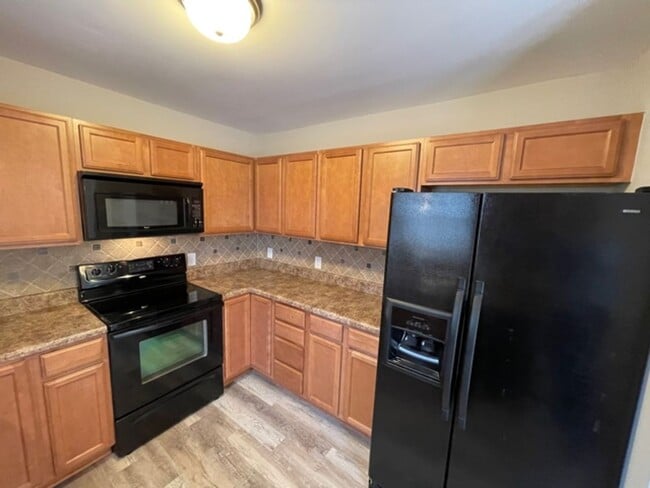 Building Photo - Fantastic Graham Home For Rent!
