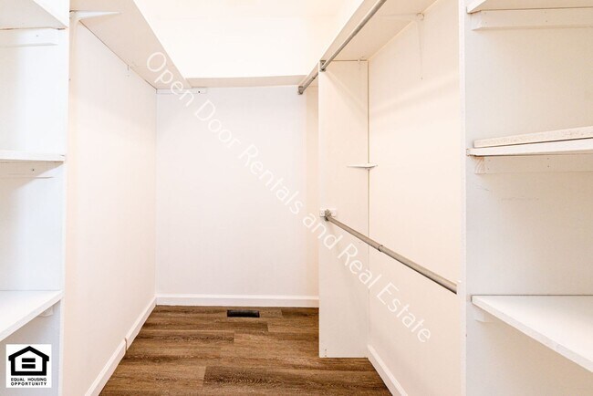 Building Photo - Available now!!