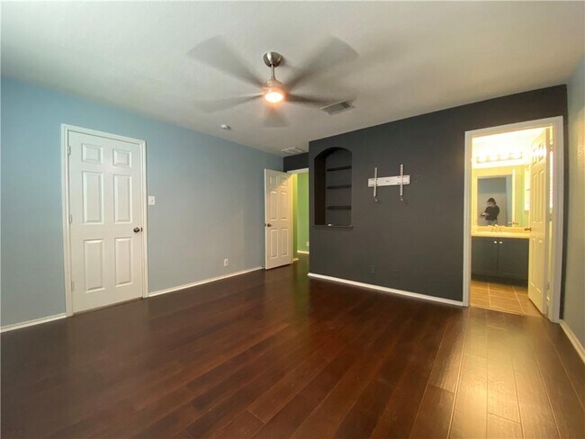 Building Photo - 600 Gabriel Mills Dr