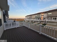 Building Photo - 1356 Red Clover Ln