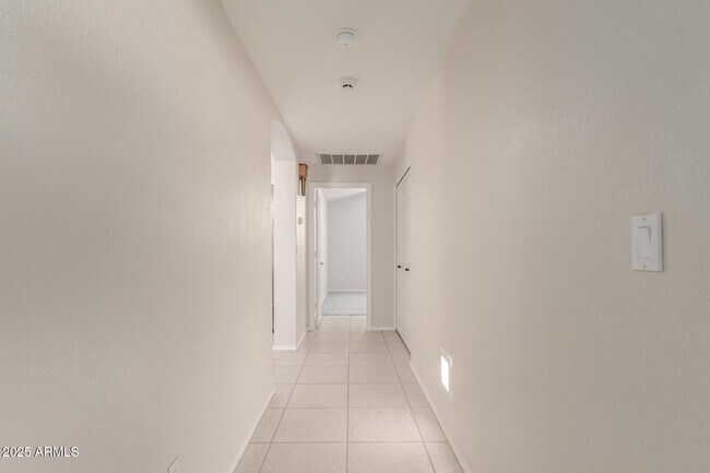 Building Photo - 14588 W Bison Path