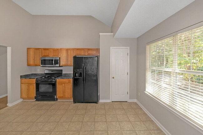 Building Photo - 2520 Thunder Basin Way