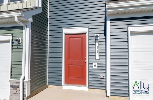 Building Photo - 44 Sophie Kathryn Dr