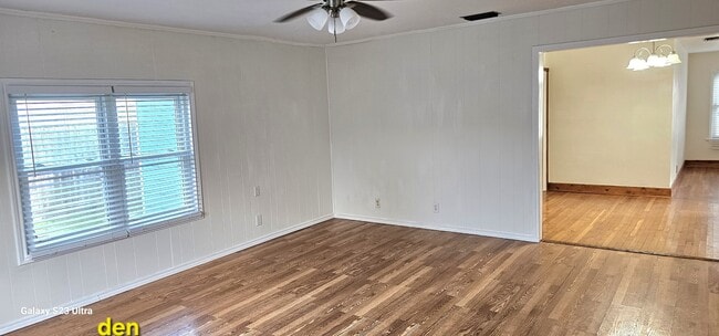 Building Photo - 1044 Mc Clendon St