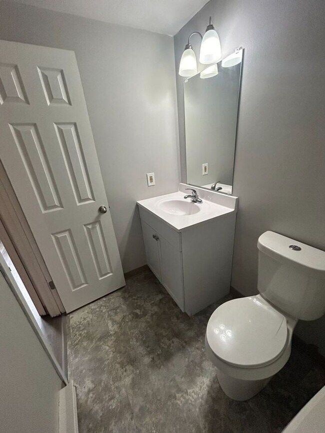 Interior Photo - Maplewood Apartments