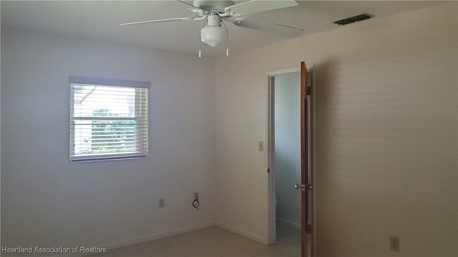 Building Photo - 2711 Orange Grove Dr