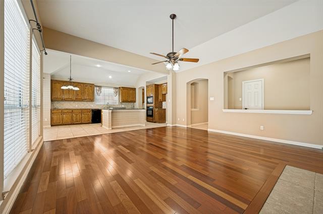 Building Photo - 3013 Brookvale Dr