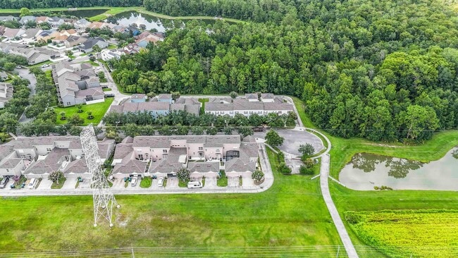 Building Photo - MOVE IN SPECIAL- 3/2.5 Townhome W/ 2 Car Garage For Rent in the Highly Desirable Avalon Park Comm...