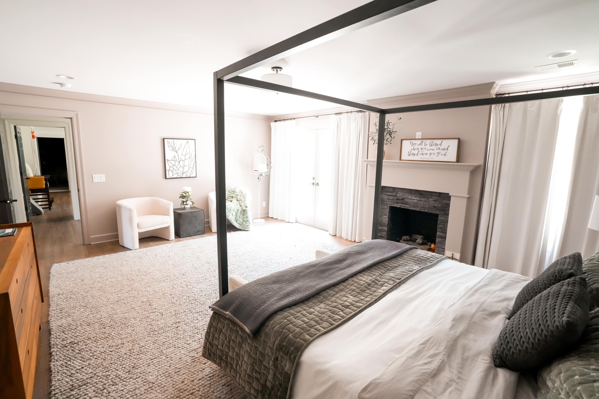 Building Photo - 5360 Hillsboro Pike