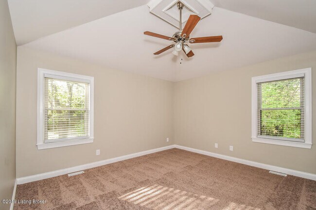 Building Photo - 8623 Wooded Glen Rd