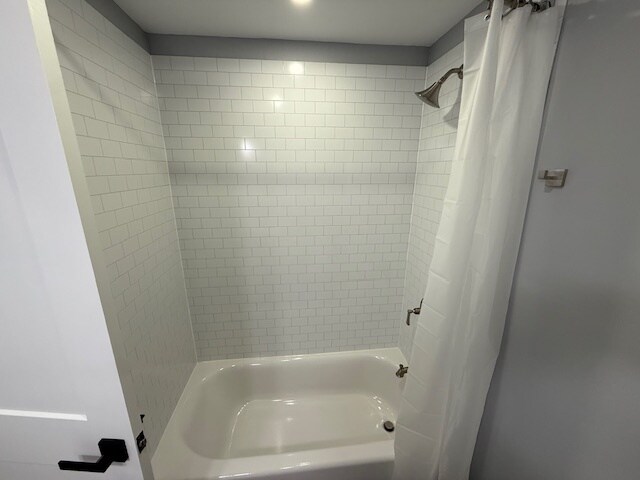 Building Photo - 144 San Salvador St