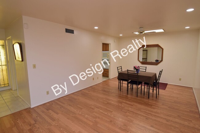 Building Photo - 55+ Townhome for Rent - Spacious 3BR/2BA w...