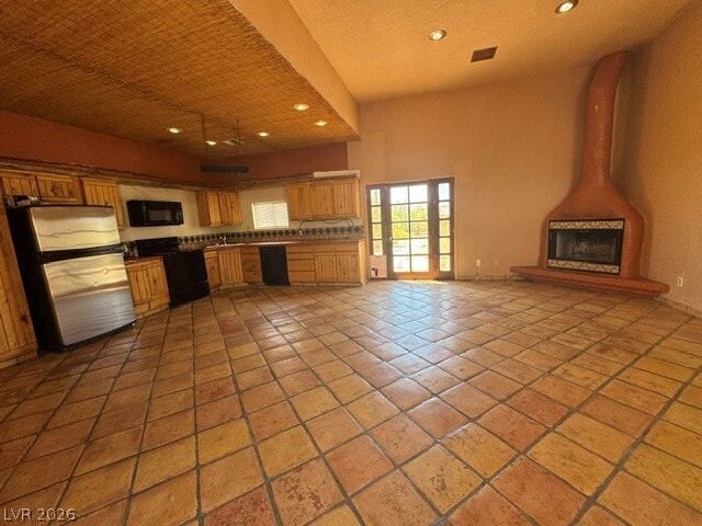 Building Photo - 5450 Humbolt Pl