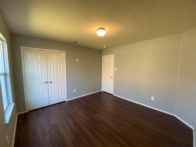Building Photo - 2501 Saddlehorn Dr