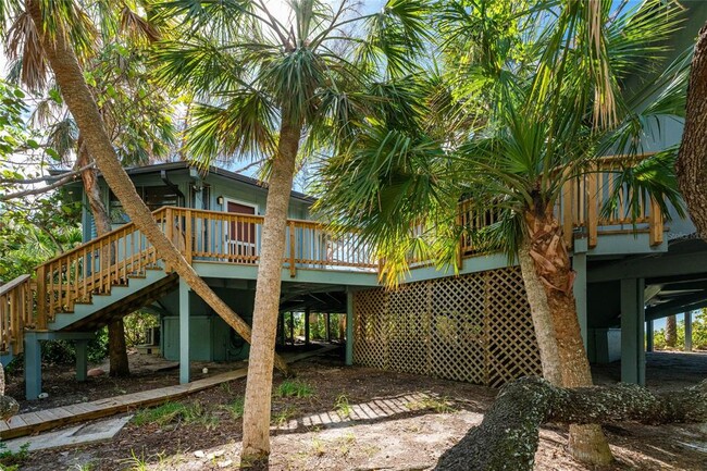 Building Photo - 6580 Manasota Key Rd