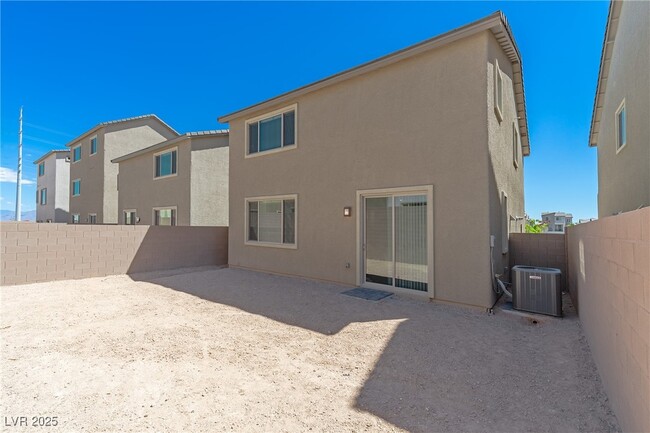 Building Photo - 7341 Legacy Pt St