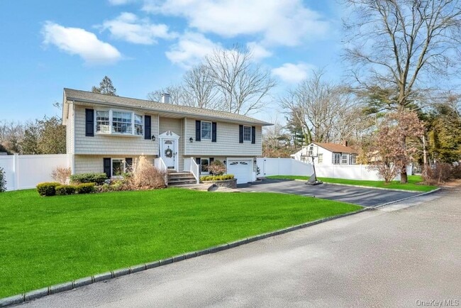 Building Photo - 62 Forest Ave