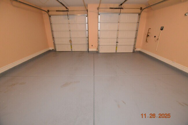 Building Photo - 638 Harvester Course Dr