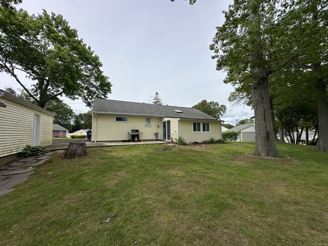 Building Photo - 6 Tarinelli Cir