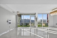 Building Photo - 321 Tenth Ave