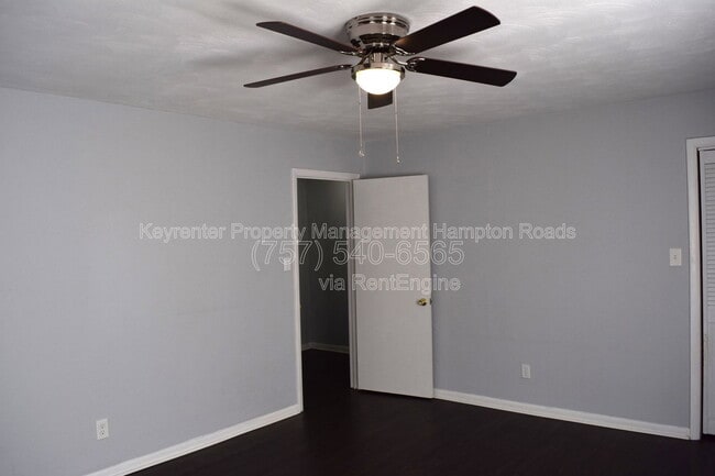 Building Photo - 215 A Settlers Landing Rd