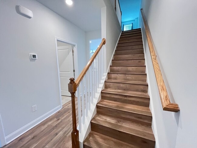 Building Photo - Spacious townhome near Market Common with Two-Car Garage and Bonus Room! Available now!
