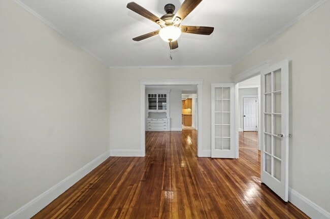 Building Photo - 7 Moraine St