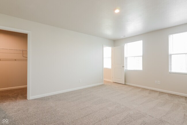 Building Photo - 13781 N Rising Sun Cir E