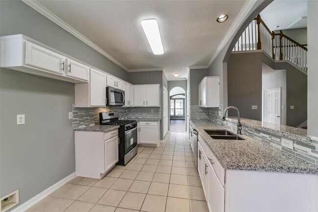 Building Photo - 440 Mystic Trail Loop