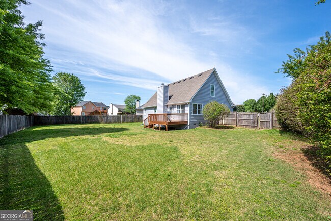 Building Photo - 13 Windfield Dr