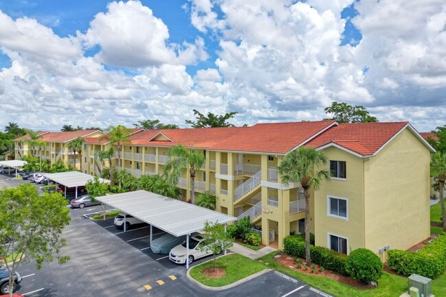 Building Photo - 8294 Key Royal Cir