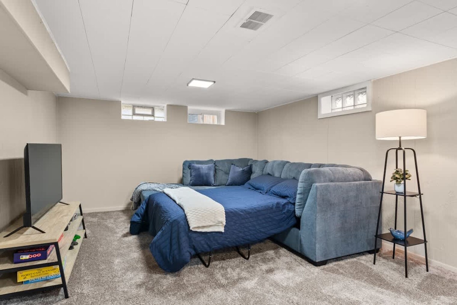 Building Photo - 6536 Lawnwood Ave