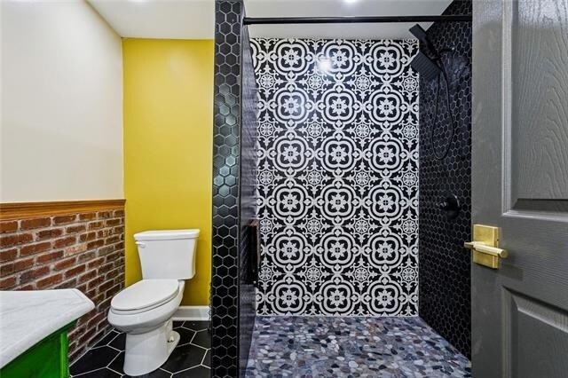 Building Photo - 1324 Cambronne St