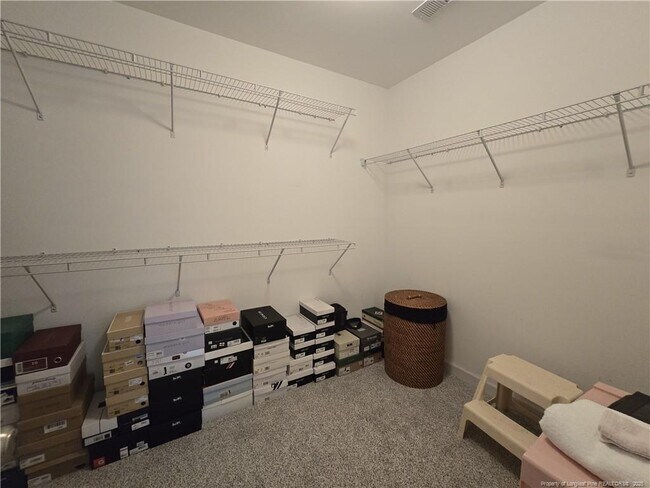Building Photo - 410 Sedgefield Dr