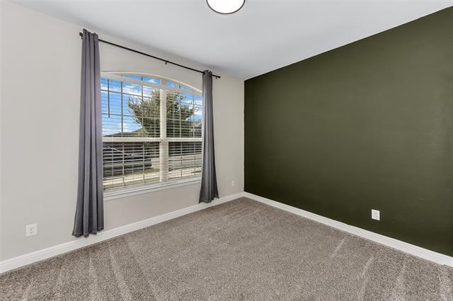 Building Photo - 11524 Leeson St