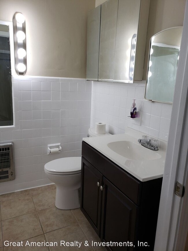 Building Photo - 3 br, 2 bath House - 200 NE 11th Street