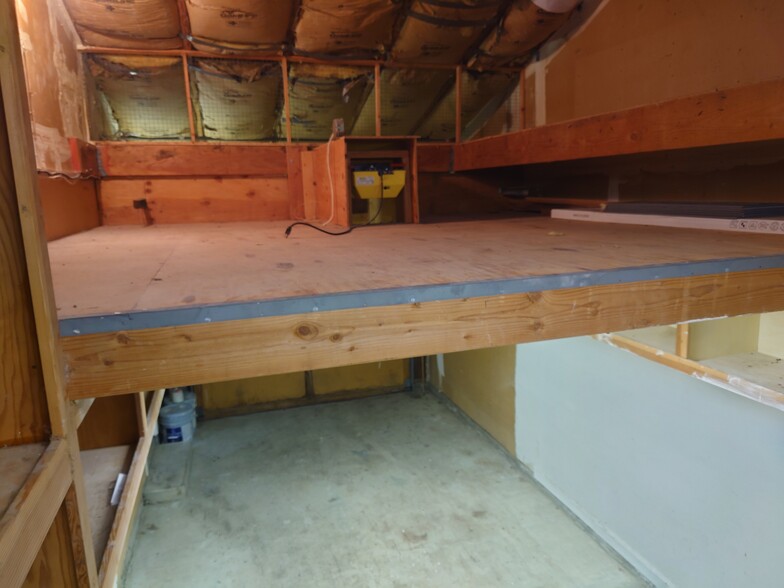 Building Photo - 7516 Silvertree Ln