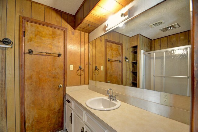 Building Photo - 109 Arizona Ash Dr