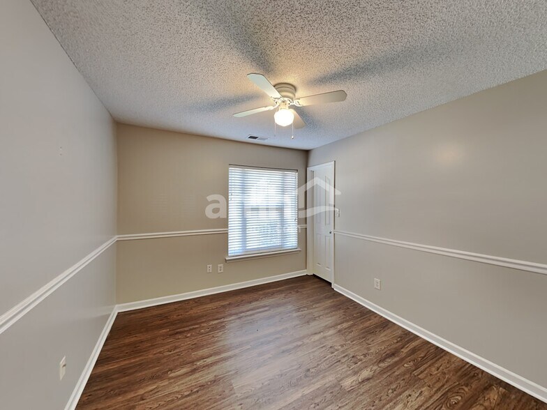 Building Photo - 15006 Jerpoint Abby Dr