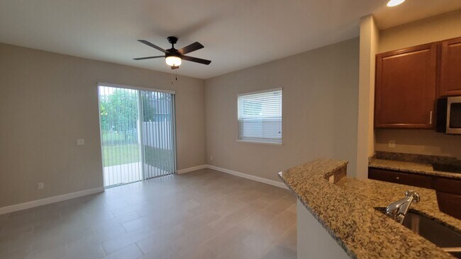 Building Photo - 3012 Carley Estates Ct