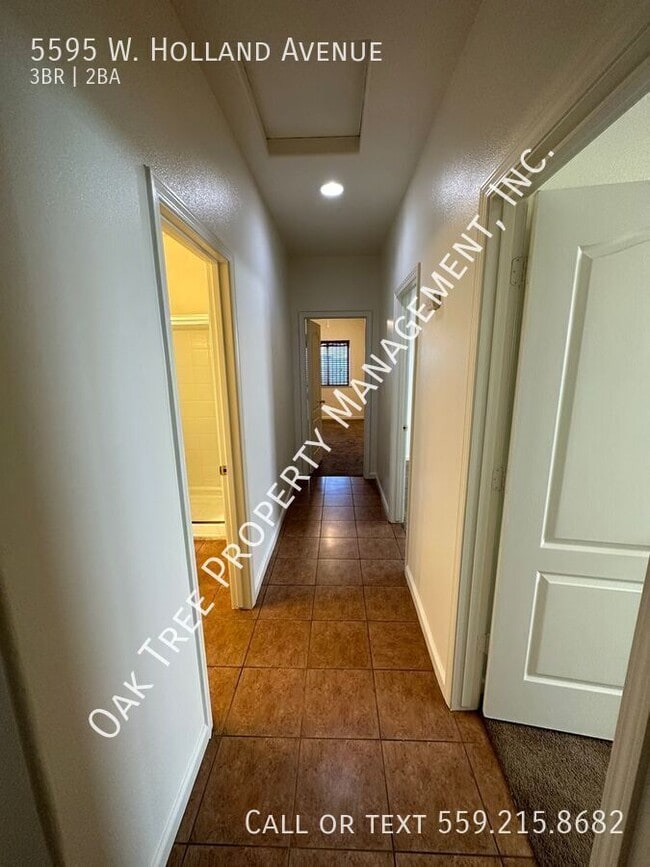 Building Photo - 5595 W Holland Ave