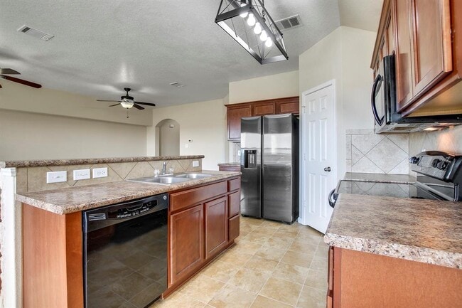 Building Photo - 507 Teron Dr