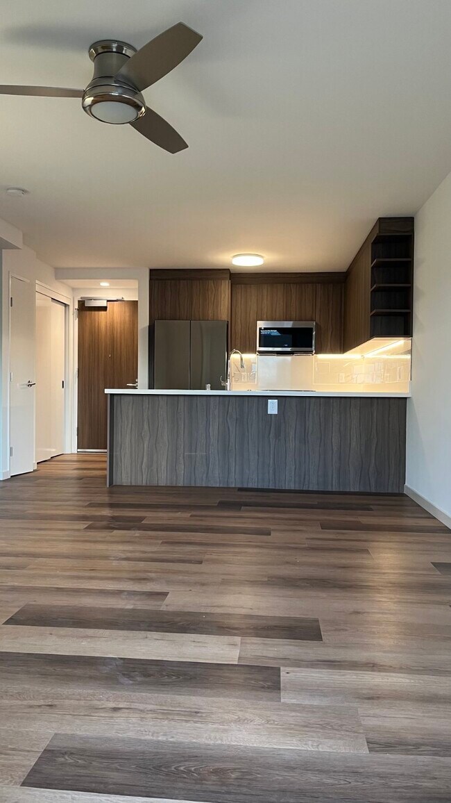 Building Photo - 1500 Rycroft St