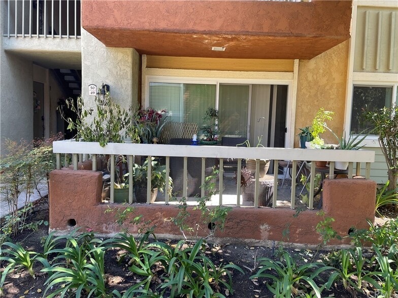 Building Photo - 16040 Leffingwell Rd