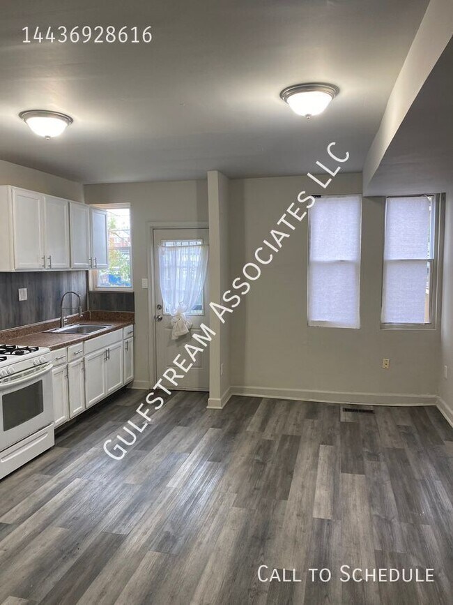 Building Photo - 5321 Denmore Ave